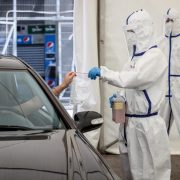 Autós koronavírus tesztállomást nyitott a DriveCell és a BNG Family Project az Angyalföldi Sportközp...