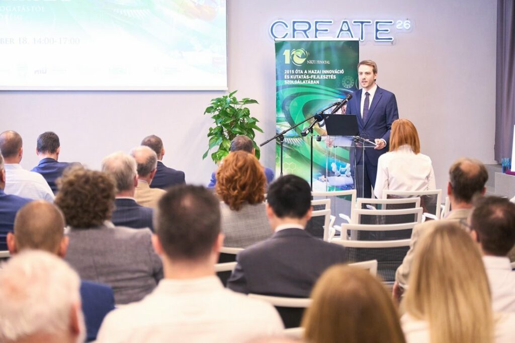 Innovációfinanszírozás konferencia nyitó előadás - Bódis László - kép: NKFI Hivatal, PMSZ