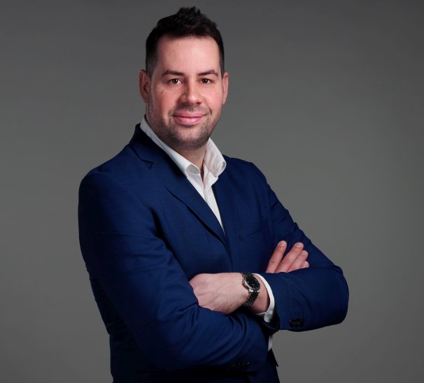 Kovács Bálint, Stradamus Zrt.