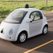 Európa lemarad az Egyesült Államok mögött az automata járművek piacán?