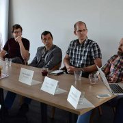 Sikeres startupok: maradunk itthon, de külföldön adunk el!